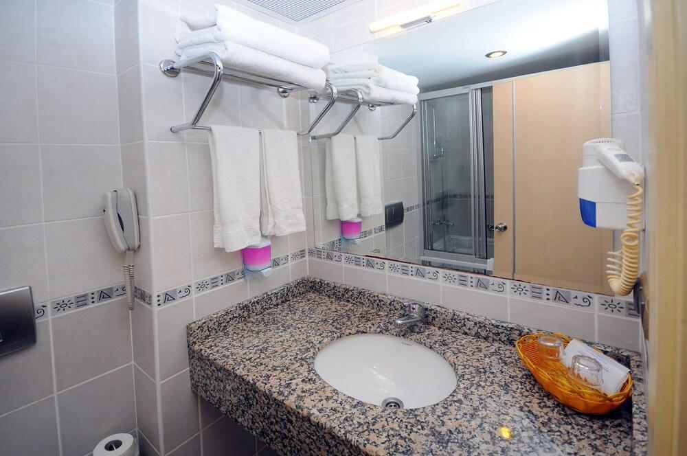 Noa Hotels Oludeniz Resort Εξωτερικό φωτογραφία